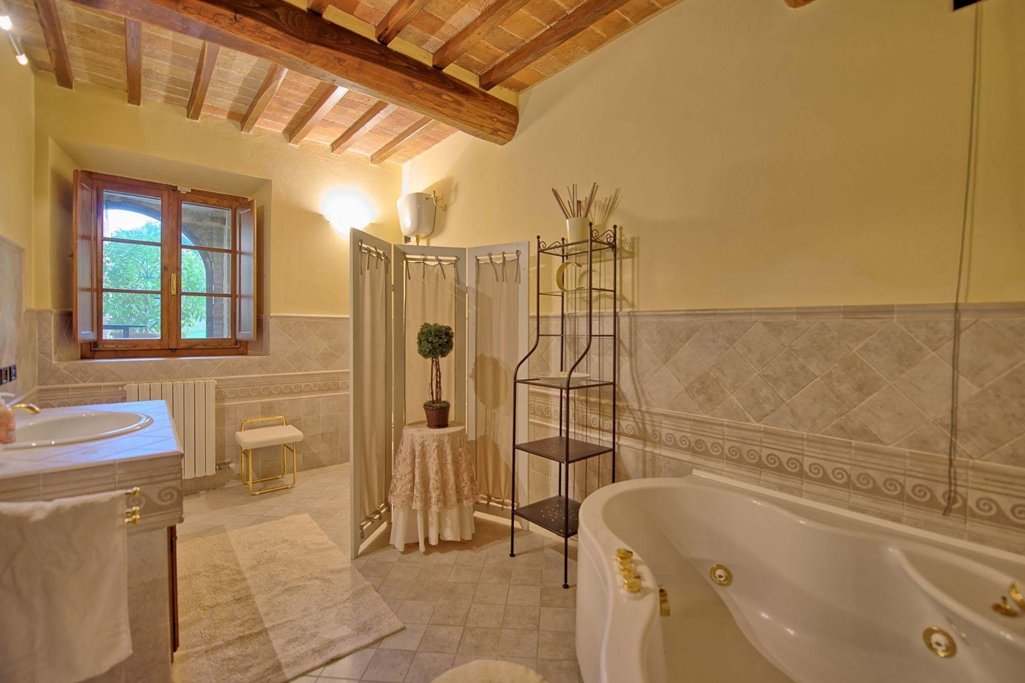Villa Rachele Casole dʼElsa Exterior foto